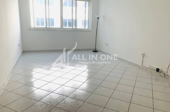 Picturesque View! Spacious Living Hall with Parking