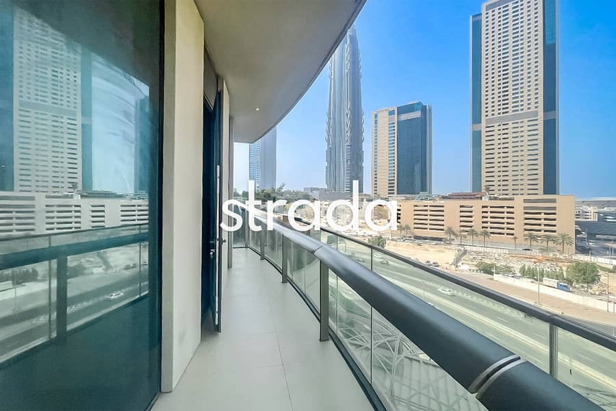 Vacant | Direct To Mall | Exclusive | Negotiable