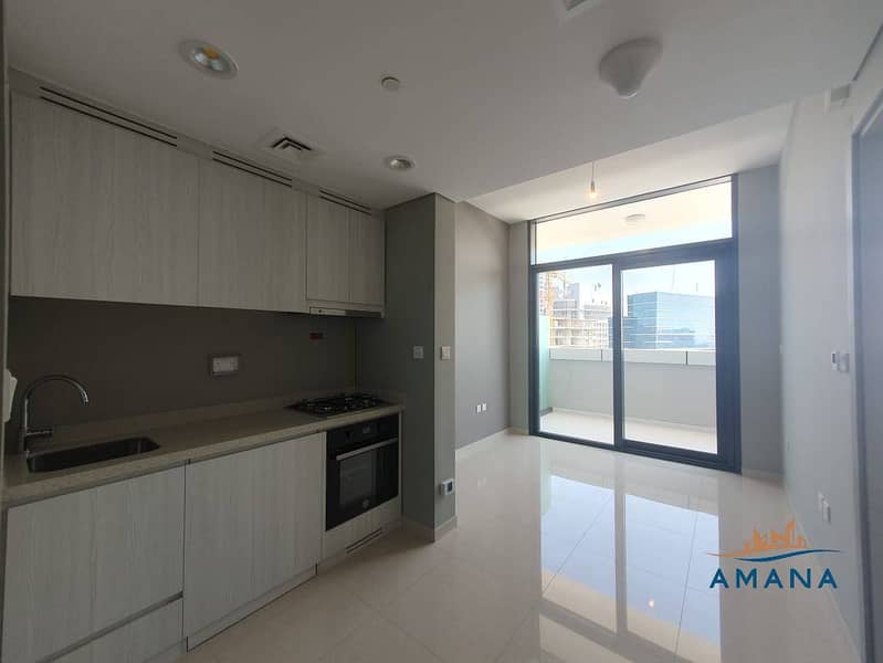 Elegant 1‑BR Oasis in the Heart of Business Bay