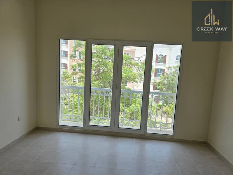 Large One bedroom with Balcony