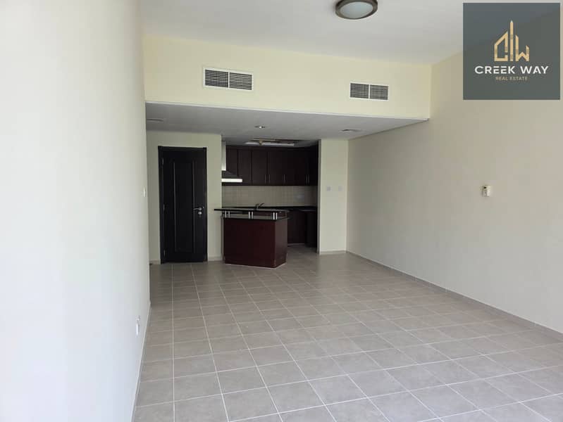 Large One bedroom with Balcony