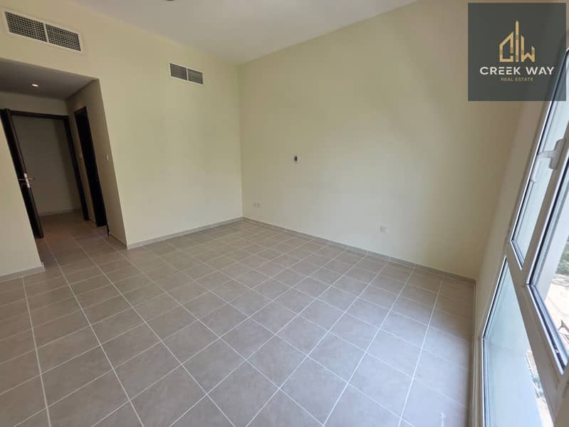 Large One bedroom with Balcony - Image 16