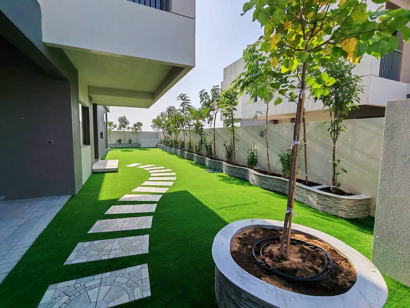 4BR, Single Row , Corner Unit, G+2, Exceptionally Landscaped, Prime Location, Large Plot (3,606sft), Horizon view