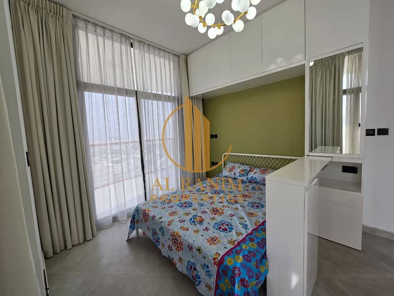 BURJ KHALIFA VIEW | 2 PARKINGS | FULLY FURNISHED - Image 9