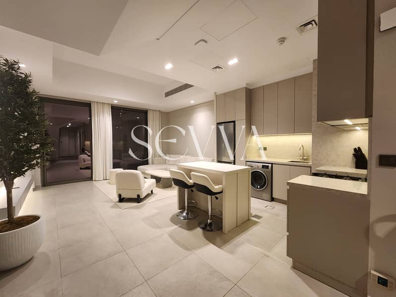 Fully Furnished - Burj Khalifa View - Tesla Charger - Vacant