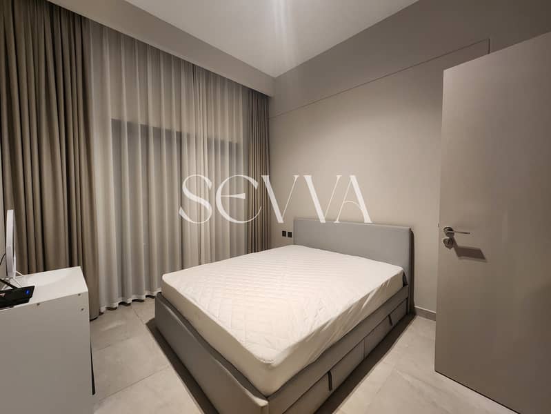 Fully Furnished - Burj Khalifa View - Tesla Charger - Vacant - Image 12