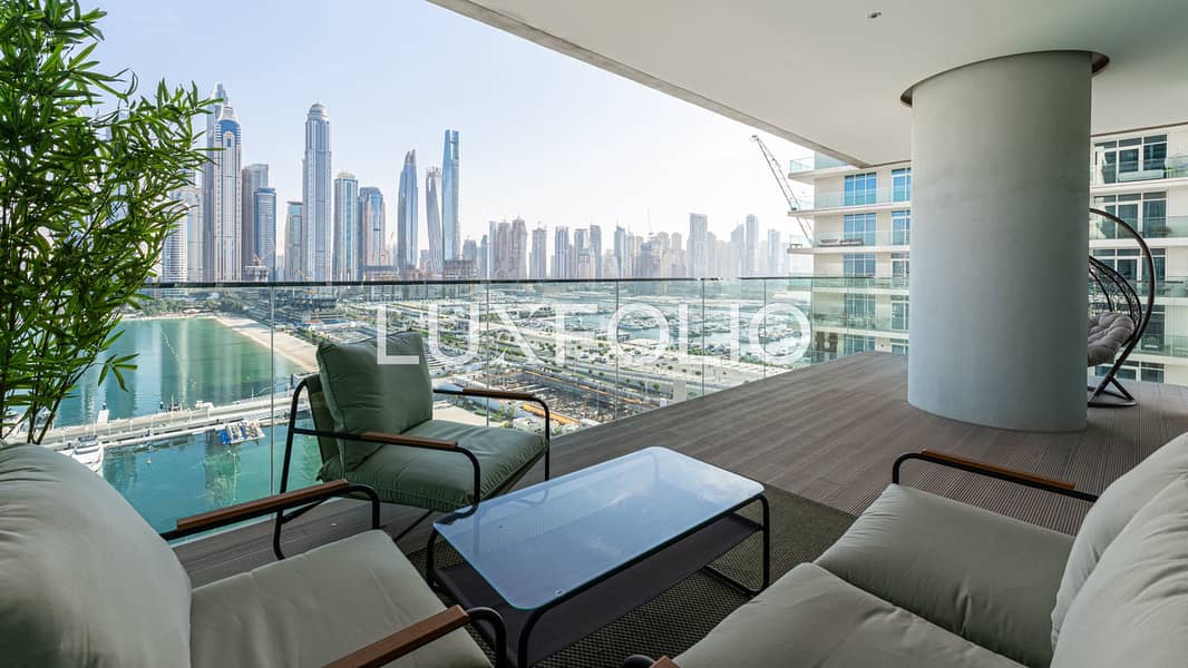 ULTRA LUXURY RENOVATION | SAUNA AND COLD PLUNGE BUILT IN | FULL MARINA VIEWS