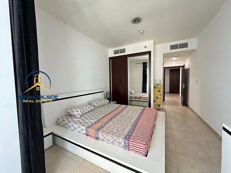 SPACIOUS | PRIME LOCATION | BRIGHTEN UNIT