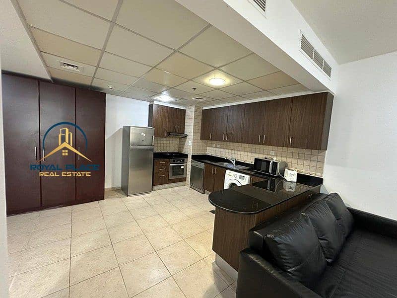 SPACIOUS | PRIME LOCATION | BRIGHTEN UNIT - Image 7