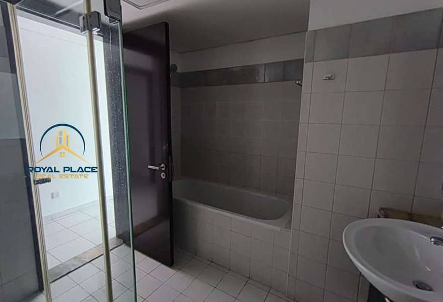 MARINA CANAL VIEW | SPACIOUS | WITH MAIDROOM - Image 15