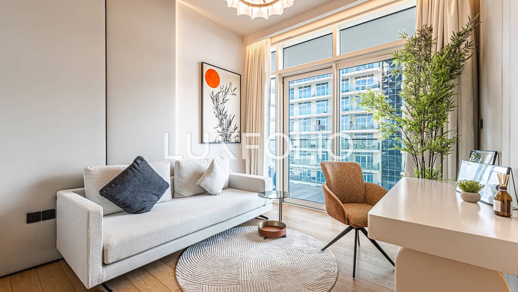 ULTRA LUXURY RENOVATION | SAUNA AND COLD PLUNGE BUILT IN | FULL MARINA VIEWS - Image 16