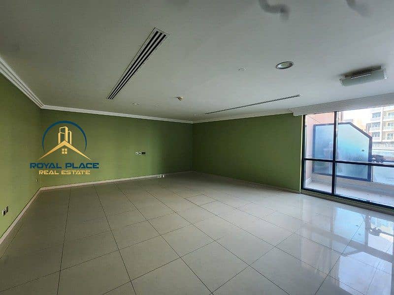 Spacious 3BR | Chiller Free | Near Sharaf DG Metro - Image 7