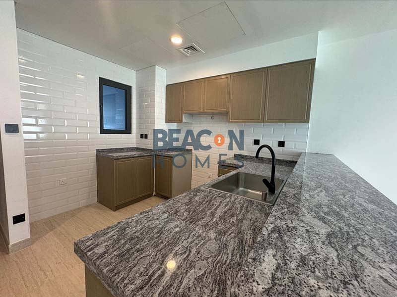 Ready To Move In | Single Row | Lagoon Community - Image 6