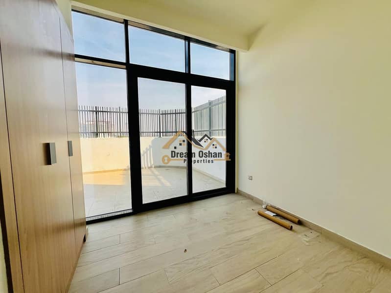 Spacious - Sunny | Ready To Move - Image 7