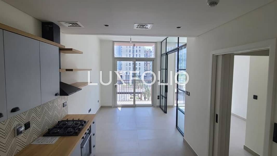 Prime Investment | Modern 1-Bed | Low-Floor Unit - Image 6