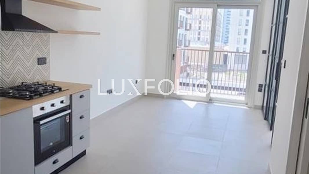 Prime Investment | Modern 1-Bed | Low-Floor Unit - Image 8