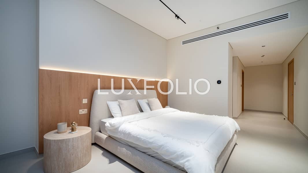 FULLY UPGRADED | VACANT | BEST LAYOUT - Image 15