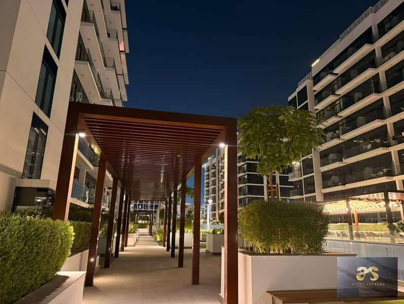 Studio | Investor Deal | Community View | Mid Floor - Image 8