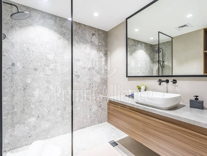 Upgraded | Fully Furnished | VOT - Image 13