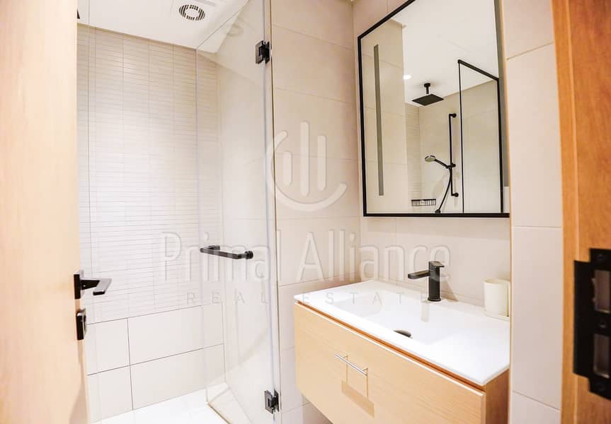 Burj Khalifa View | Upgraded | High Floor - Image 10