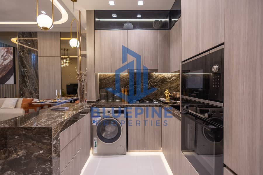 HOT DEAL | LUXURY 2 BHK | HIGH ROI | SMART HOME AT JUMEIRAH GARDEN CITY | BY DGM VISION – AL SATWA - Image 11