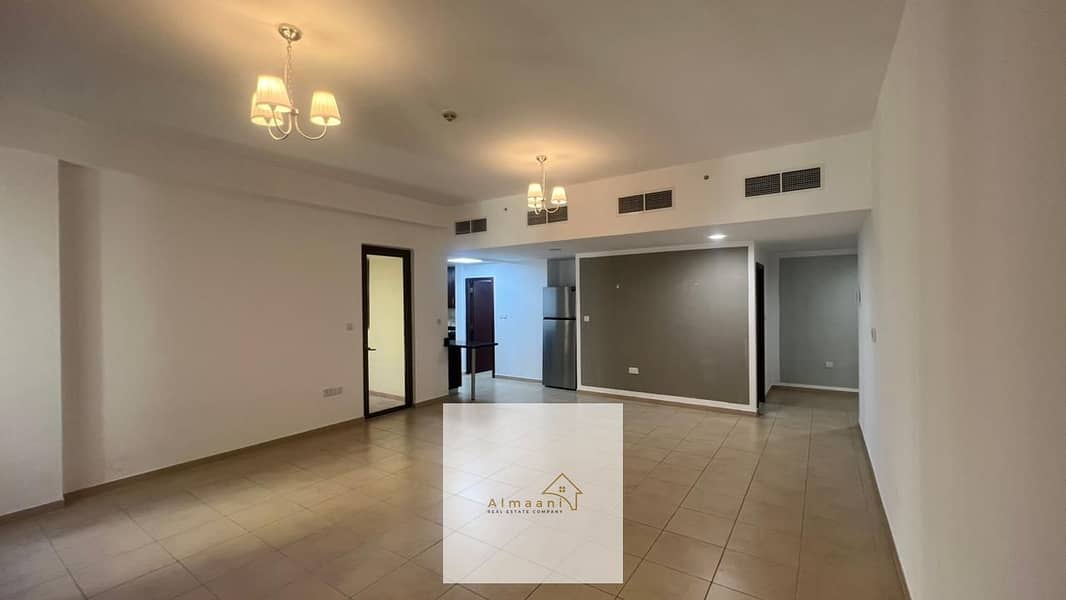 Spacious Unfurnished Apartment for Rent | Sea & Community view