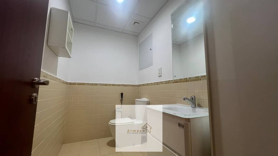 Spacious Unfurnished Apartment for Rent | Sea & Community view - Image 14