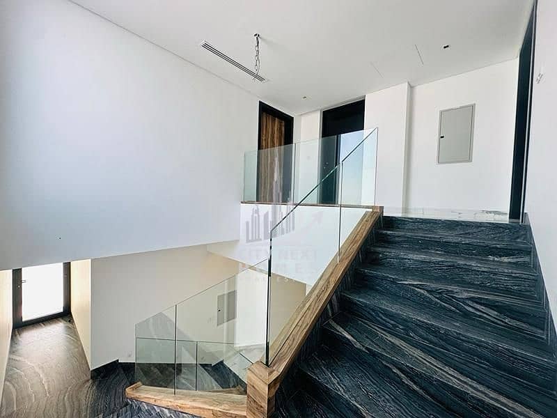 Modern 7BR | Majlis | Maids | Gym | Garden | Pool - Image 12