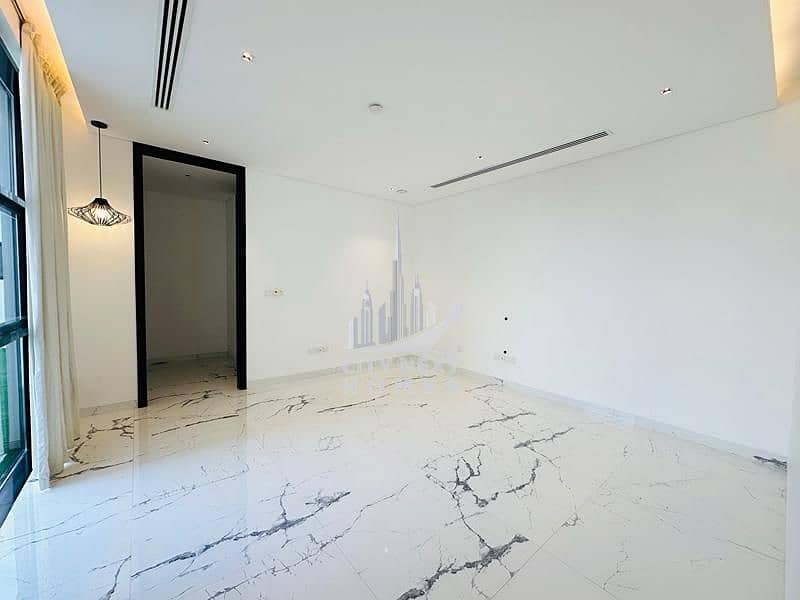 Modern 7BR | Majlis | Maids | Gym | Garden | Pool - Image 13