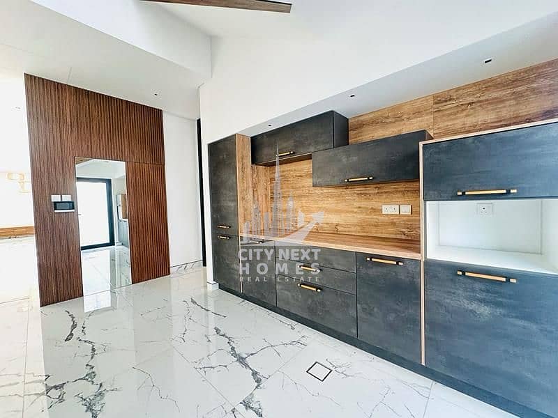 Modern 7BR | Majlis | Maids | Gym | Garden | Pool - Image 20