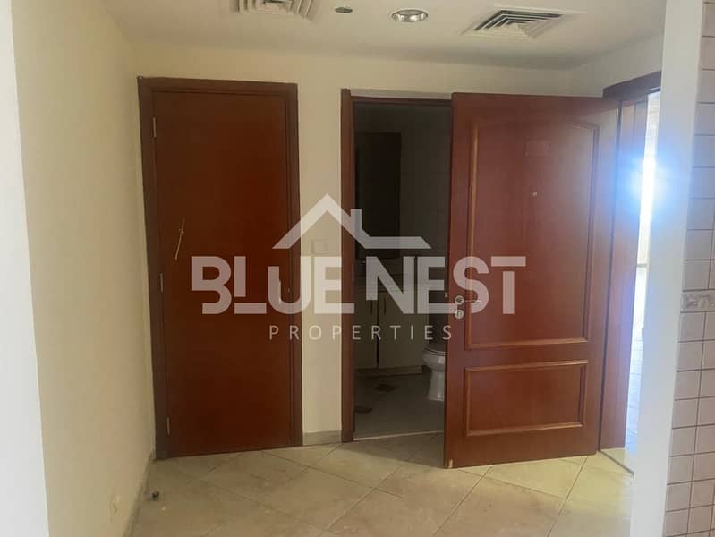 Large 1 BR | Open Kitchen | Ready To Move In - Image 10