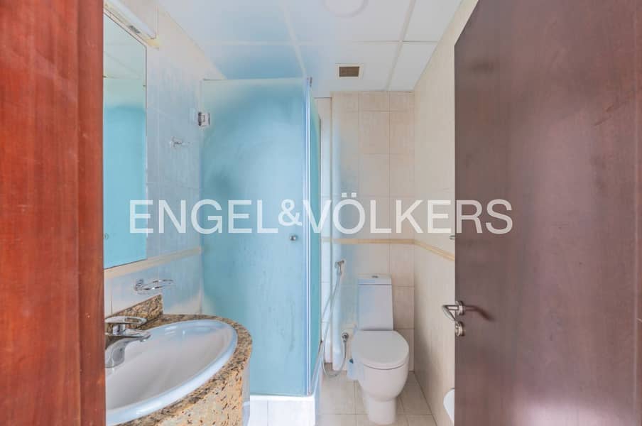 High Floor | Sea View | Spacious Layout - Image 9