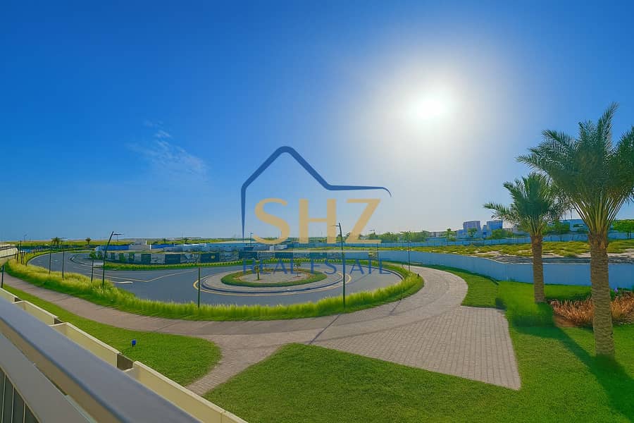 Single Row | Corner | Vacant | Landscaped - Image 19