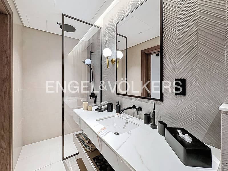 Fully furnished | Spacious | Brand new - Image 9