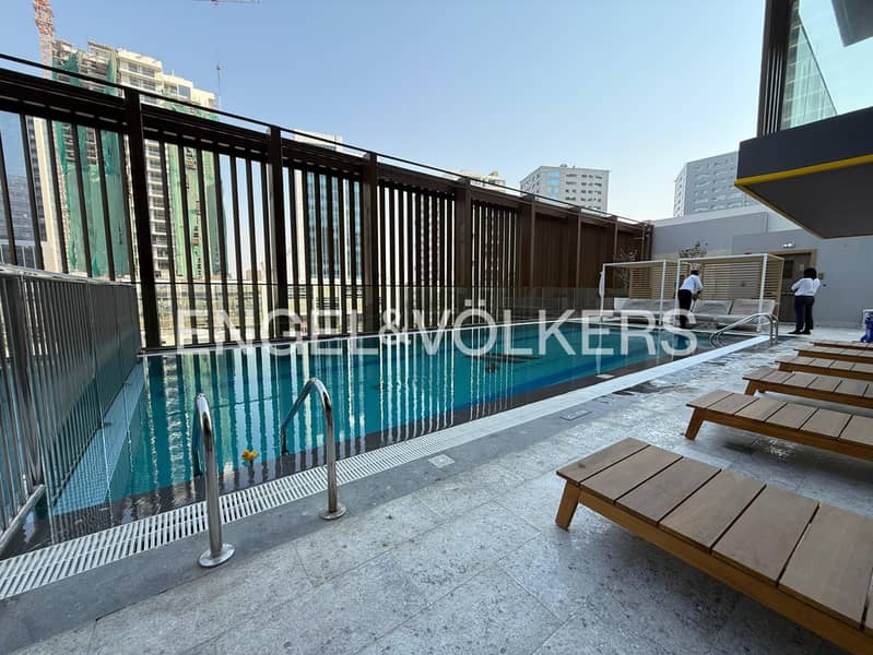 Fully furnished | Spacious | Brand new - Image 12