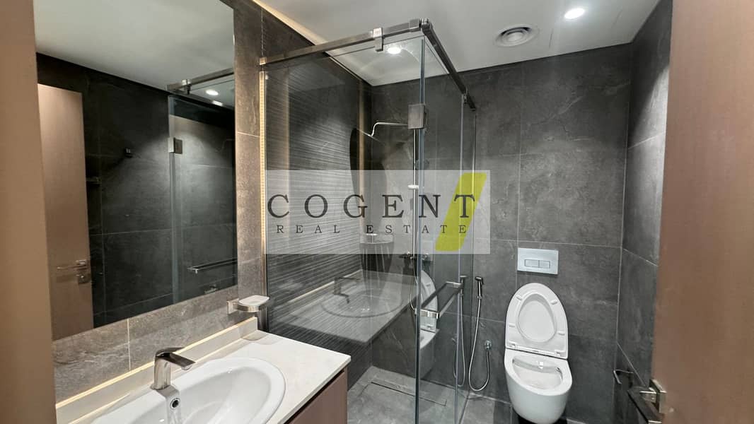 SKYLINE VIEW | FURNISHED WITH KITCHEN APPLIANCES - Image 8