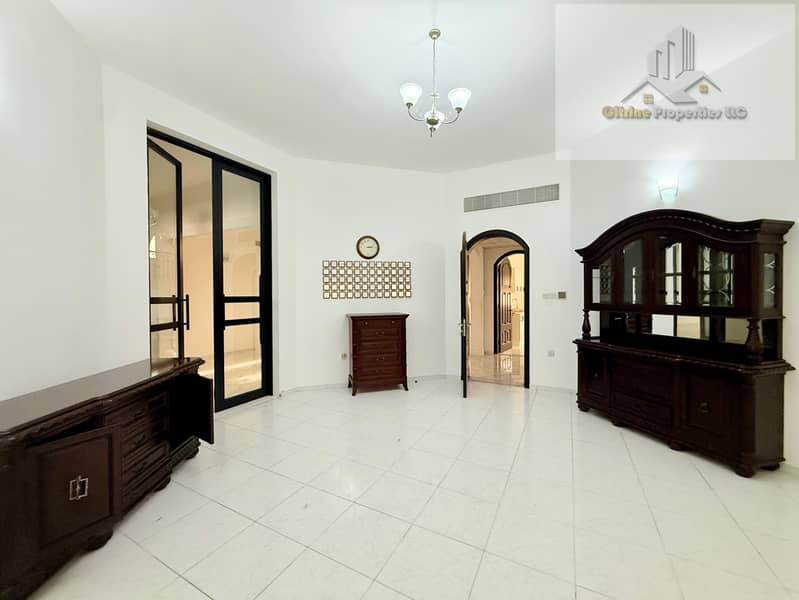 Huge Garden | 5 Master BR | Covered parking - Image 12