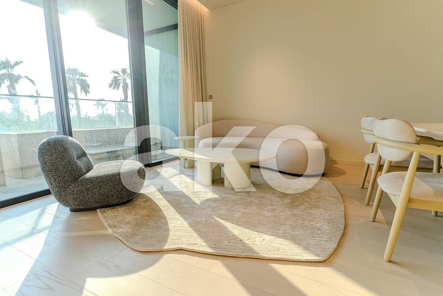 Exclusive Luxury Furnished 3 Bed Creek View