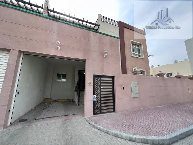 Exclsuive | 4 Master BR | Corner Villa