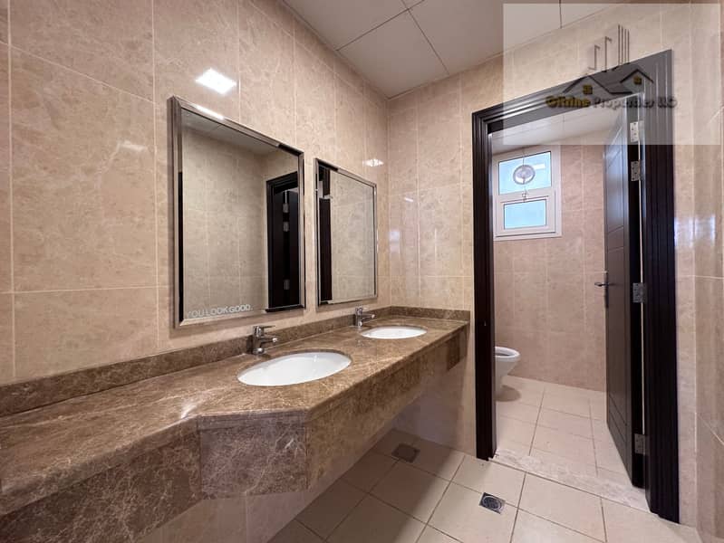 Exclsuive | 4 Master BR | Corner Villa - Image 8