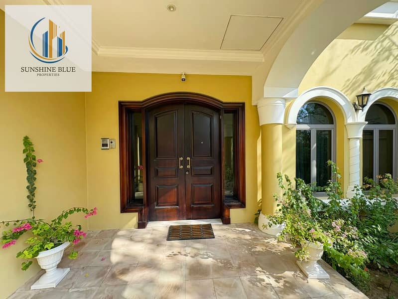 Mesmerizing view Fully furnished Private beach - Image 8