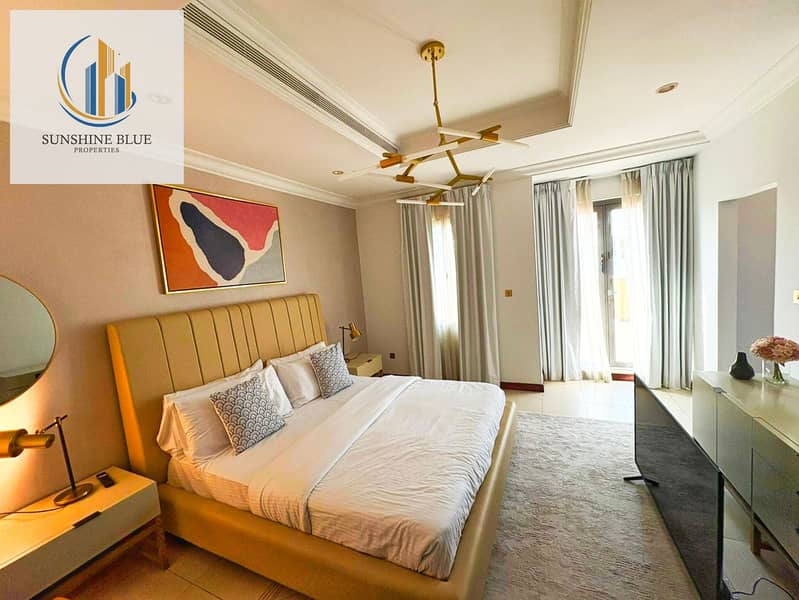 Mesmerizing view Fully furnished Private beach - Image 28