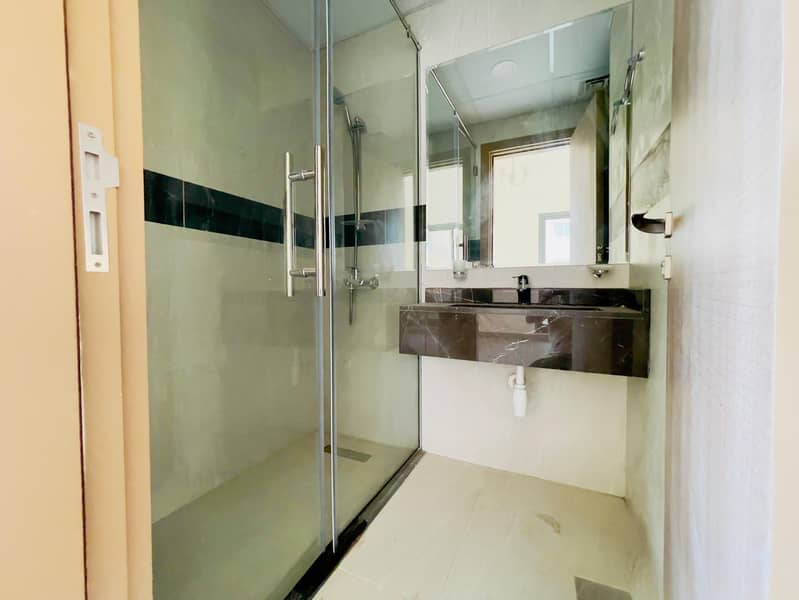 Spacious and brand new two apartment available in 6 cheques for 93k - Image 7