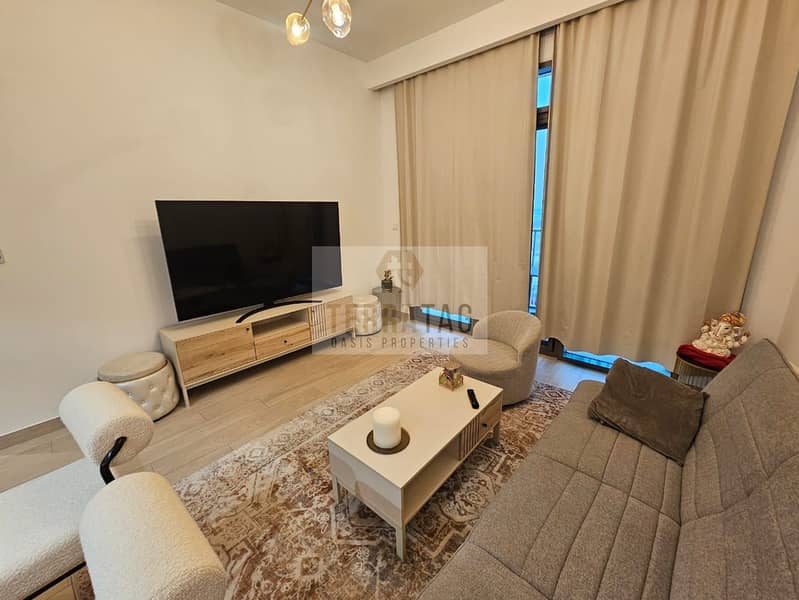 Brand New | Well Maintain | Chiller Free