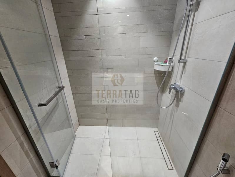 Brand New | Well Maintain | Chiller Free - Image 13