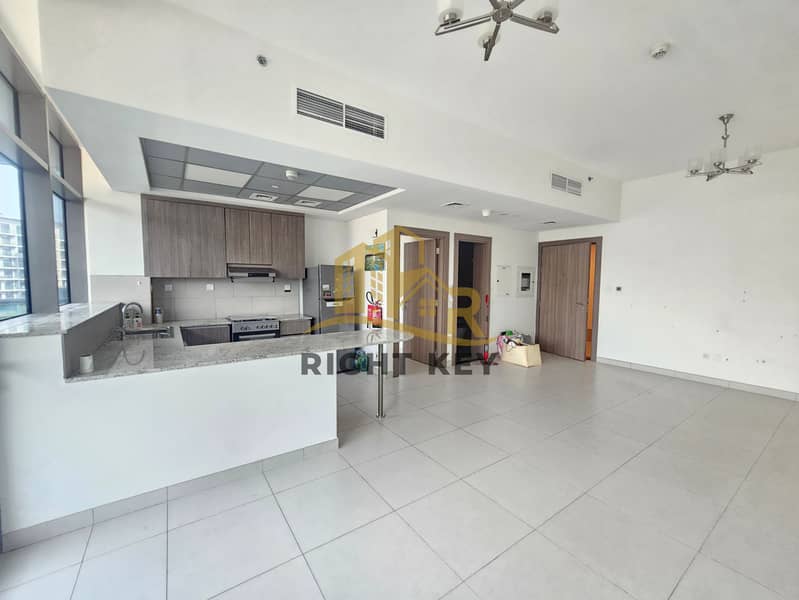 Chiller Free / Luxury 1bhk Only 80k / Open View - Image 8