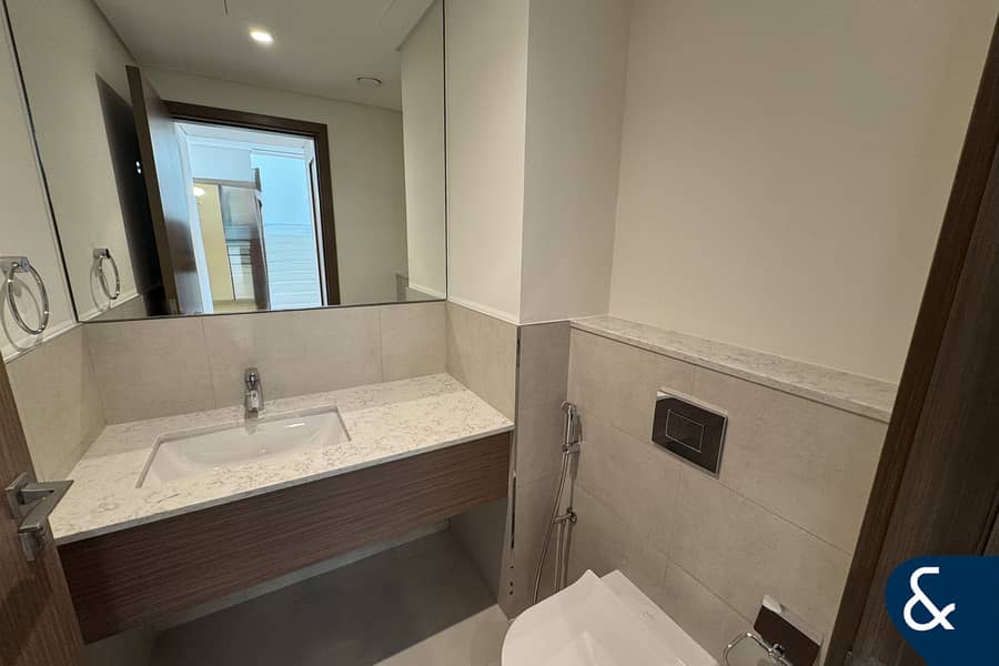 5 Bedroom | Park Backing | Best Location - Image 13