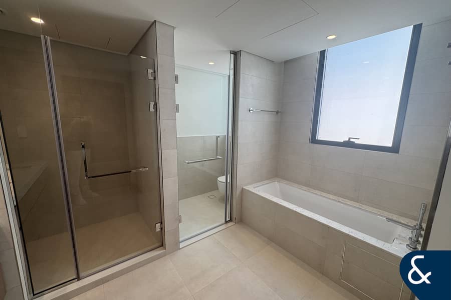 5 Bedroom | Park Backing | Best Location - Image 18