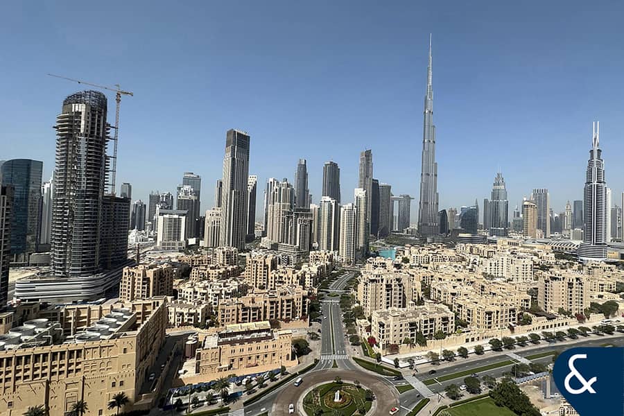 Upgraded | Furnished | Burj Khalifa View - Image 17