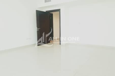 HOT OFFER! SPACIOUS 3BHK W/ BALCONY/ 1 month FREE! HOT OFFER! SPACIOUS 3BHK W/ BALCONY/ 1 month FREE!
